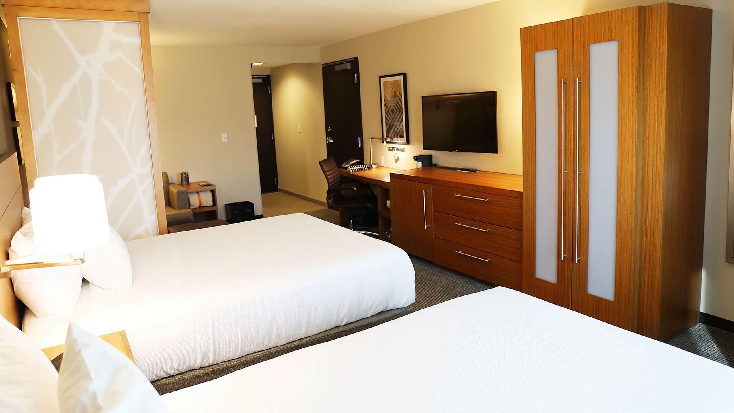 Hyatt Place Austin Airport Екстериор снимка
