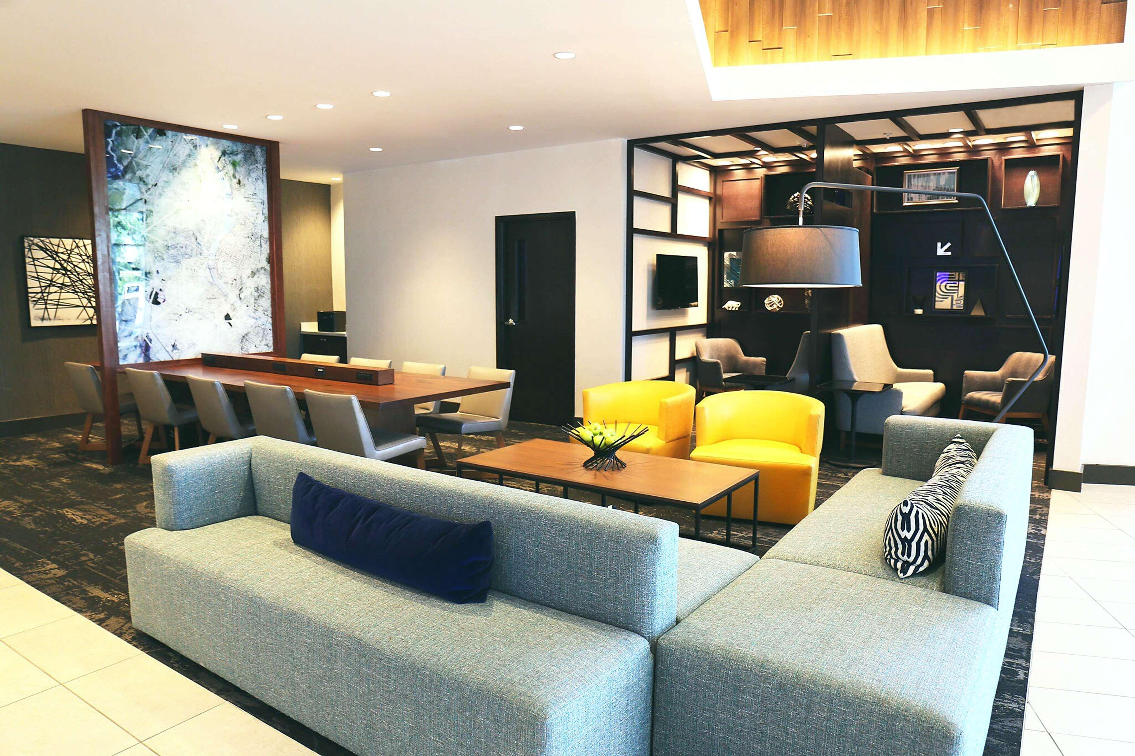Hyatt Place Austin Airport Екстериор снимка